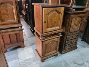 Нощни шкафчета