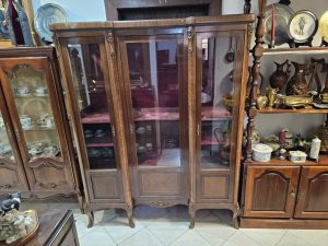 Витрина стил Луи 15