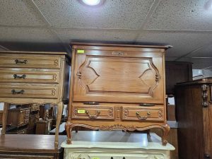 Шкаф-бар стил Луи 15