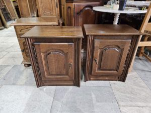 Нощни шкафчета