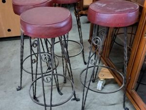 Винтидж бар столове с ковано желязо