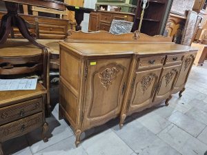 Дресоар стил Луи 15