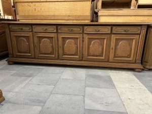 Масивен дълъг дресоар