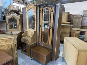 Портманто с огледало