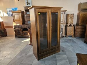 Масивна витрина