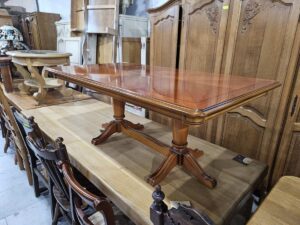 Холна маса с интарзия