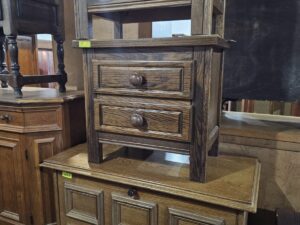 Нощни шкафчета