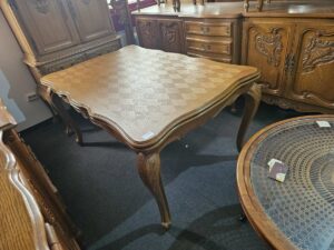 Трапезна маса стил Луи 15