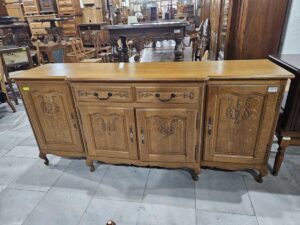 Дресоар стил Луи 15