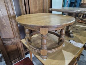 Масивна масичка