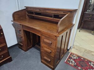 Ретро писалище с падащ капак