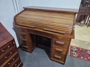 Ретро писалище с падащ капак