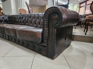 Гарнитура стил „Честърфийлд“