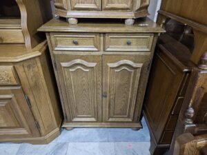 Шкаф за обувки с класически дизайн