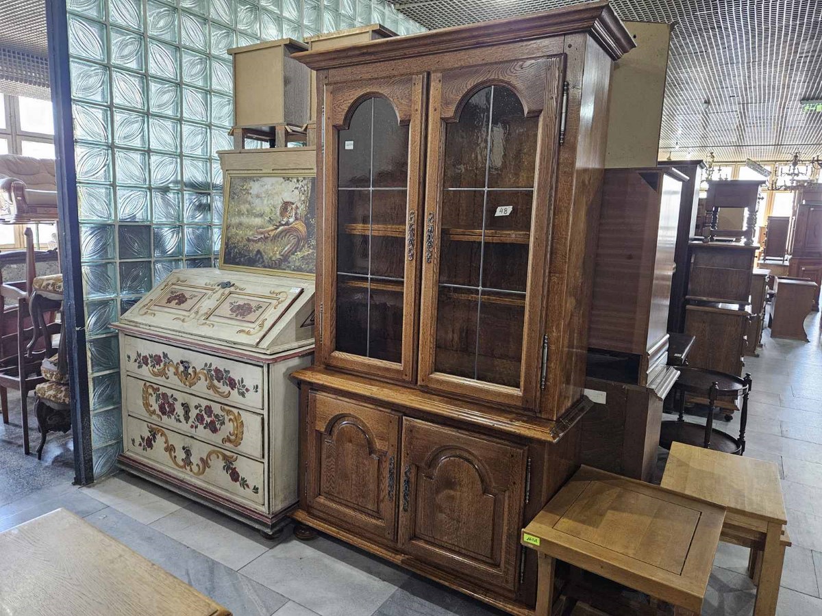 Масивна витрина