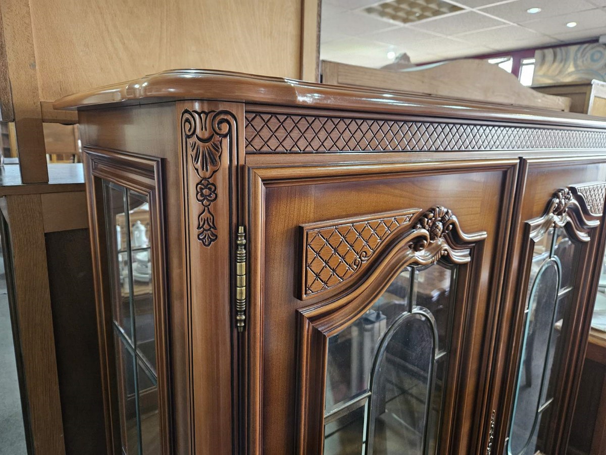 Стъклена витрина стил Луи 15 - Image 3